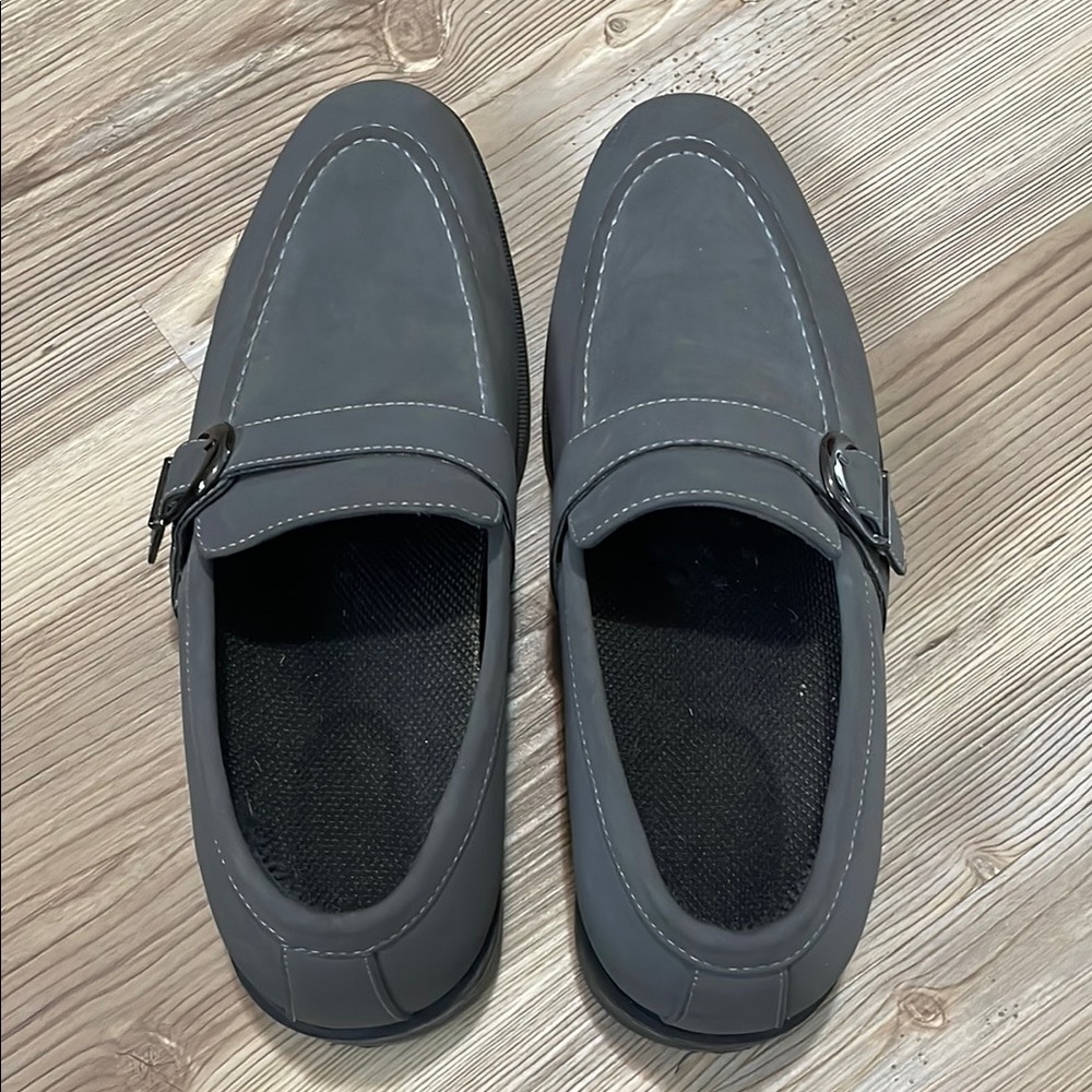 Unlisted by Kenneth Cole Half Time Show Dress Loafer Mens 7.5 Gray Faux Suede